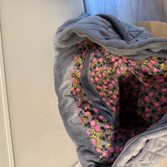 Vera Bradley Blue Gray Quilted Velvet Backpack - Picture 4 of 5